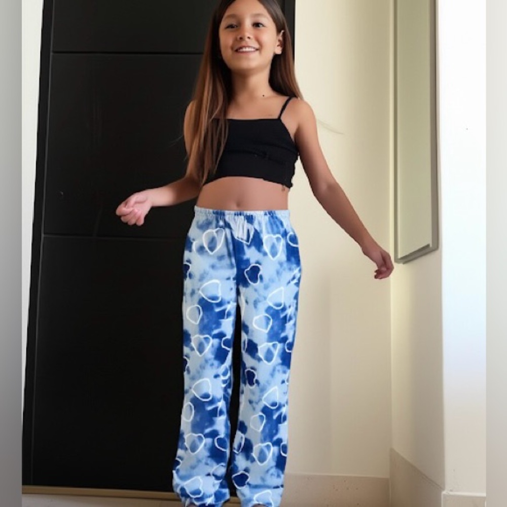 Blue Heart Patterned and Black Leggings